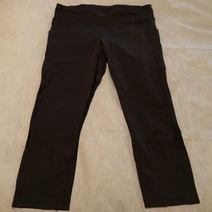 Lululemon crop black leggings